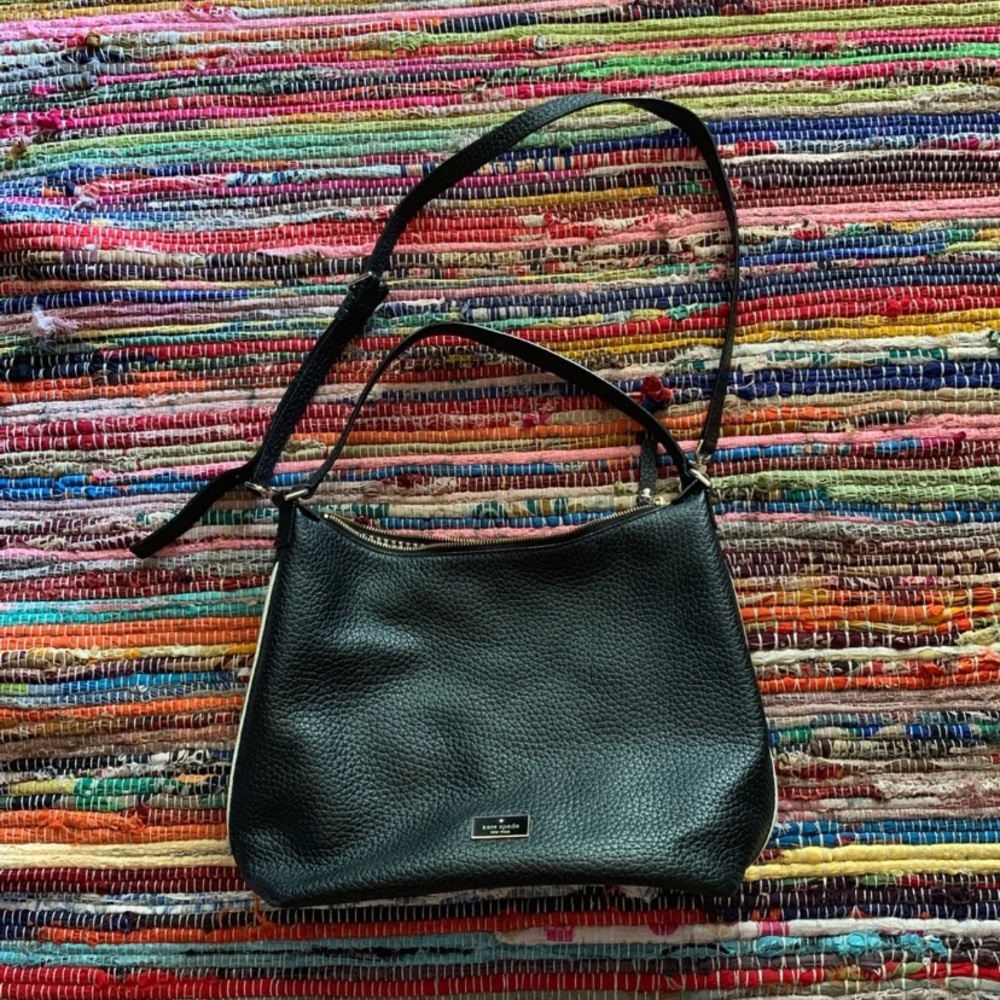 EUC Kate Spade Leather Purse